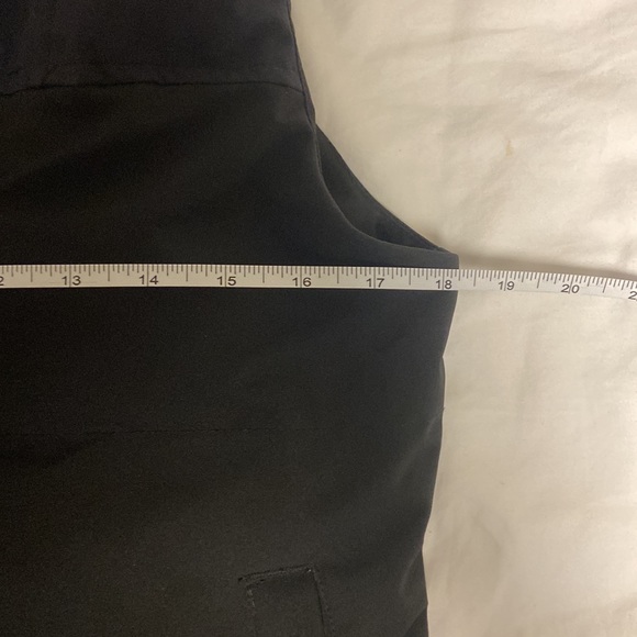 Holden • Colour Block Puffer Vest - Picture 8 of 8